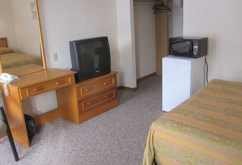 Clarkson Village Motel