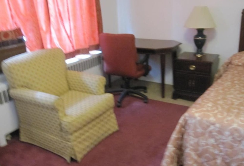 Clarkson Village Motel