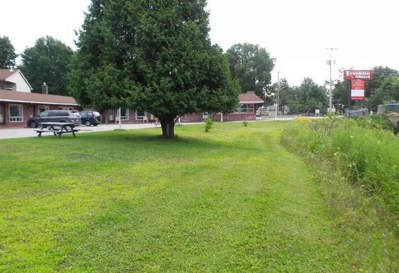 Franklin Motel, Tent & Trailer Park