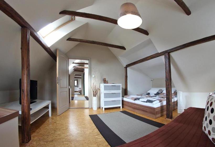 فندق Apartmany Milenium