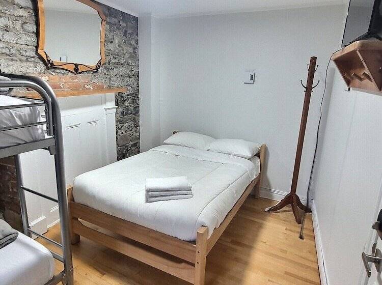 هتل Auberge De La Paix