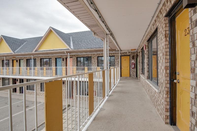 酒店 Blackstone Inn