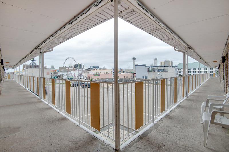 酒店 Blackstone Inn