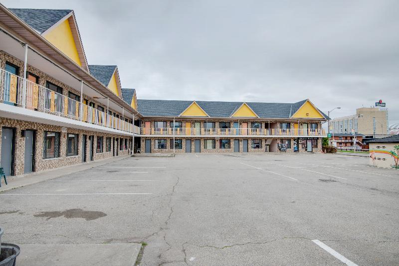 酒店 Blackstone Inn