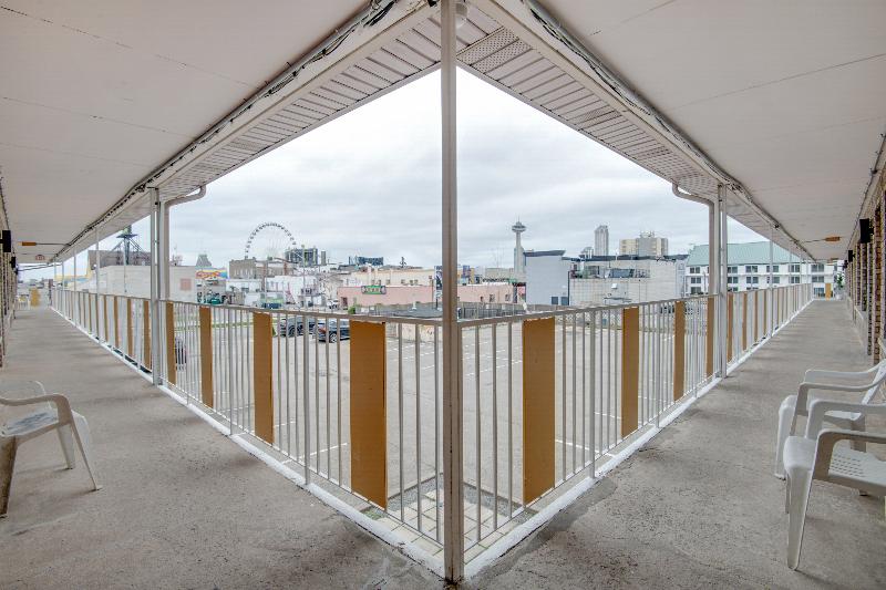 酒店 Blackstone Inn