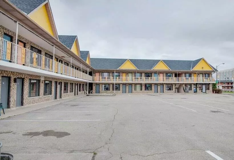 Hotelli Blackstone Inn