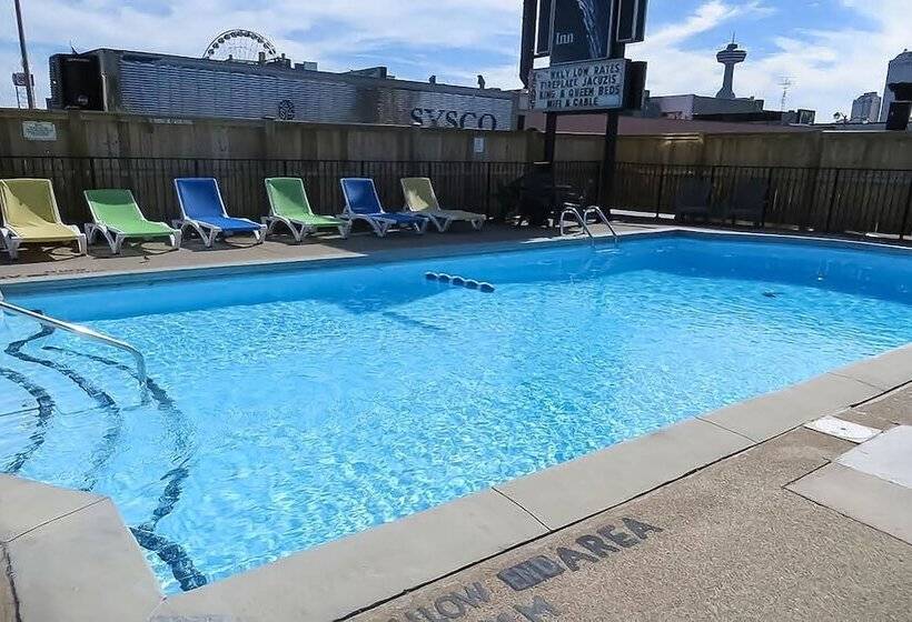 酒店 Blackstone Inn