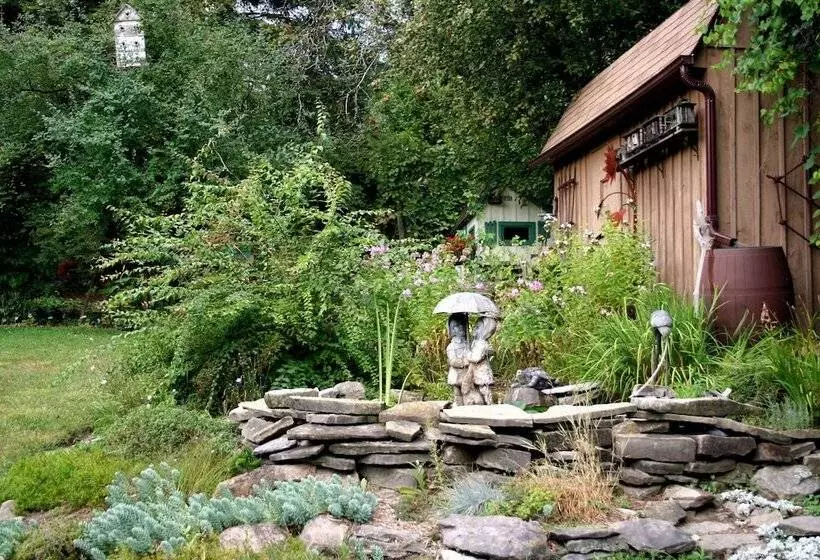 ホテル Burleys Gardens And Suite