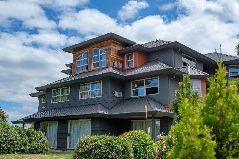 هتل Coast Parksville