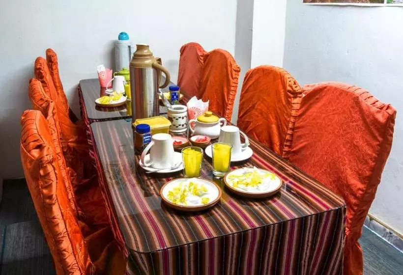 ホテル Hostal Virgen De Las Nieves