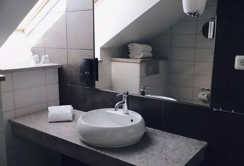 هتل Kalk