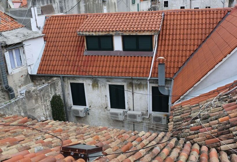 Hotel Malena Palace Experience