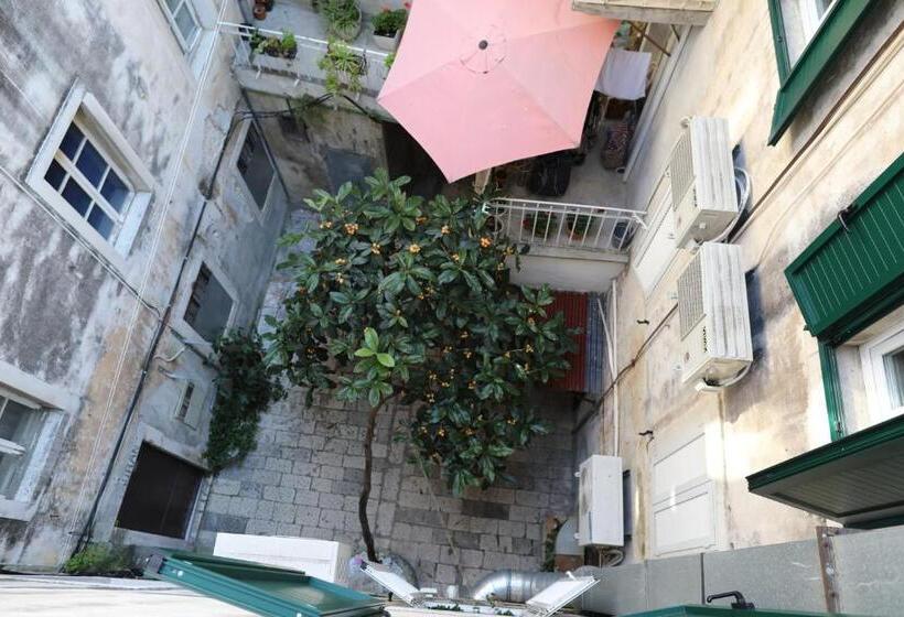 Hotel Malena Palace Experience