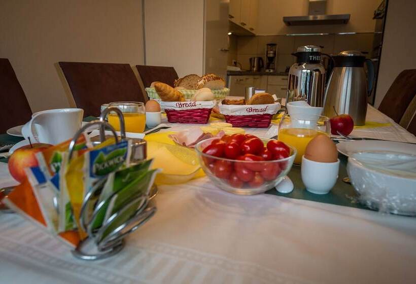 ホテル Rene's B&b