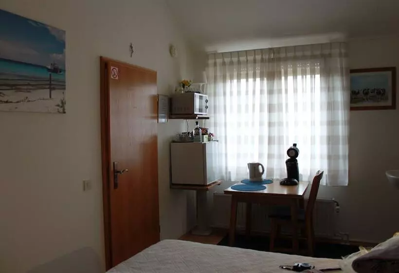 Hotel Rene's B&b