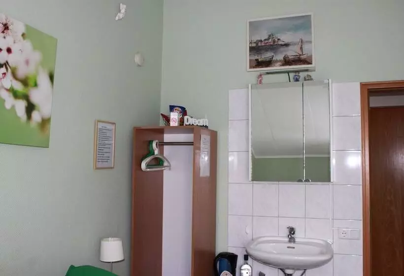 Hotel Rene's B&b