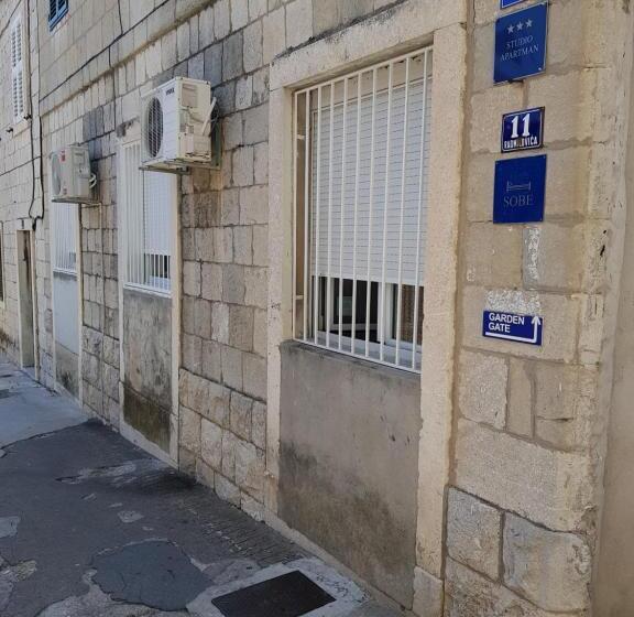 فندق Stipan Studio & Room