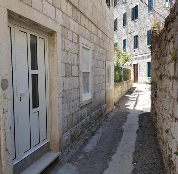 فندق Stipan Studio & Room