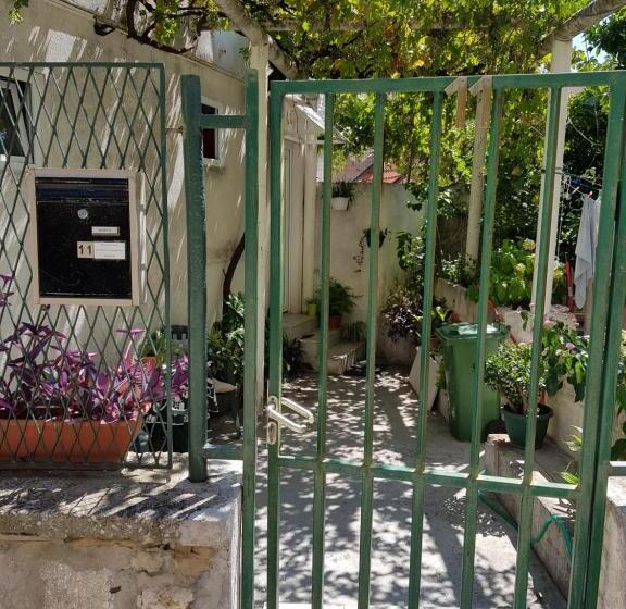 فندق Stipan Studio & Room