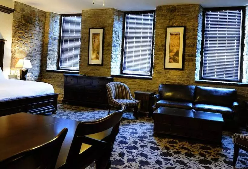 Hotelli Stone Mill Inn
