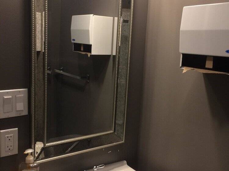 ホテル The Algonquin