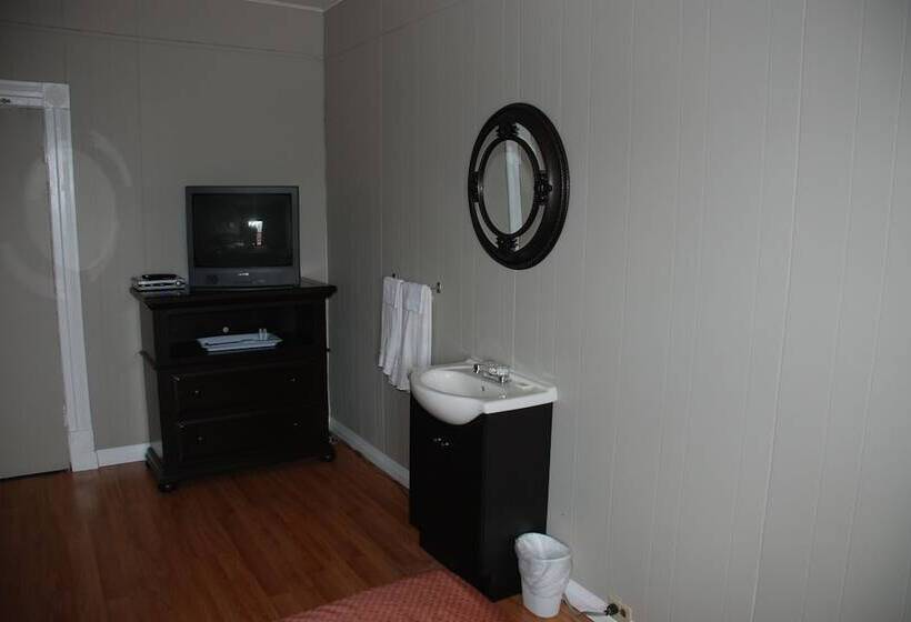 ホテル The Algonquin