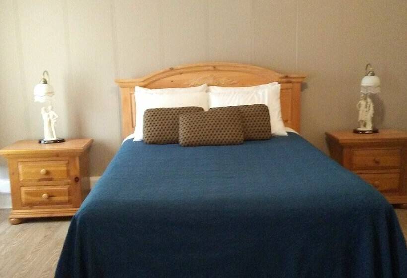 ホテル The Algonquin