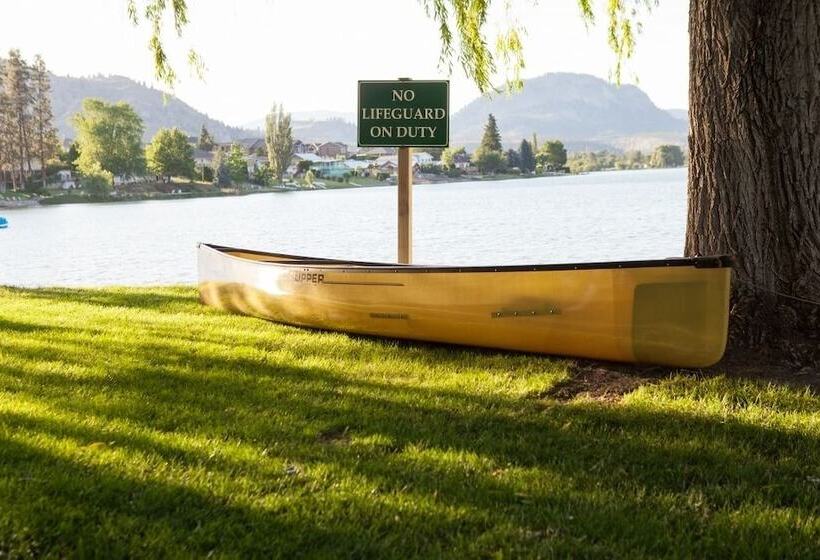 Hotel The Lakeside Resort