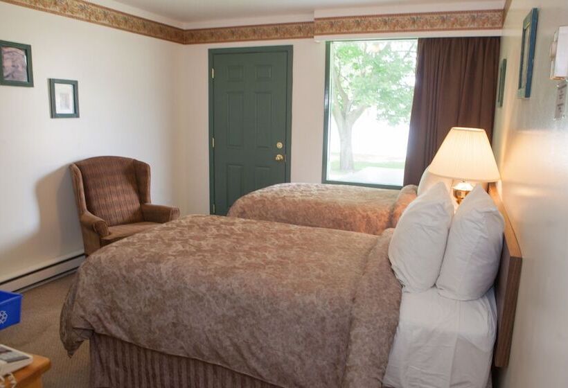 Hotel The Lakeside Resort