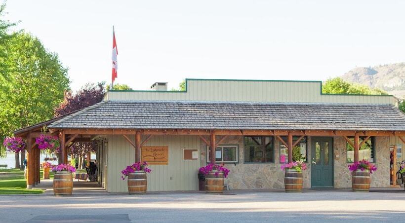 Hotel The Lakeside Resort