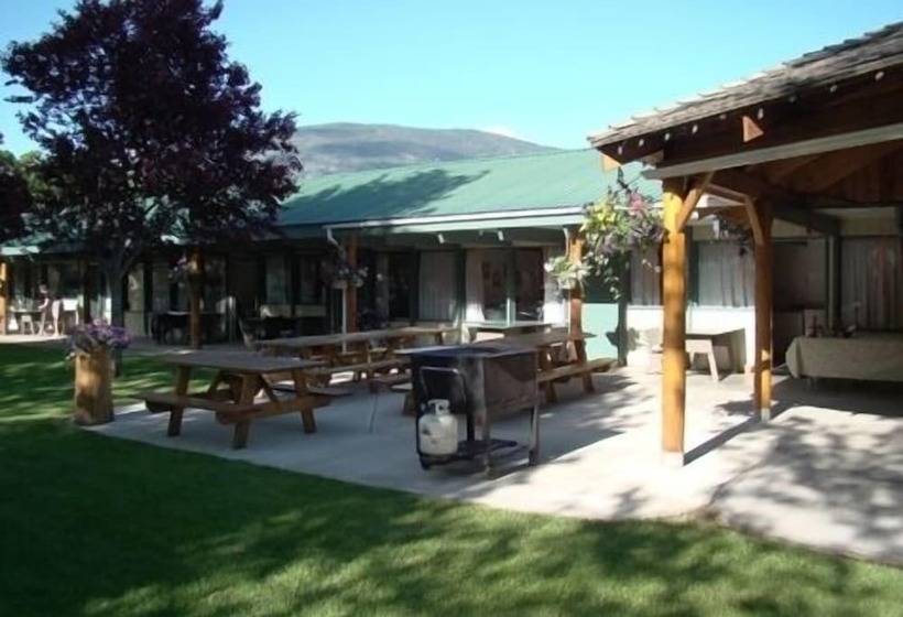 Hotel The Lakeside Resort