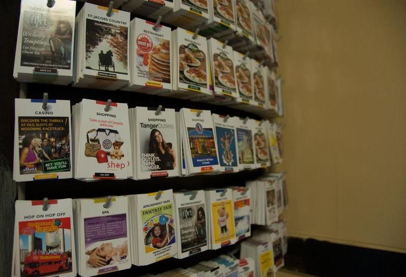 فندق Toronto Central