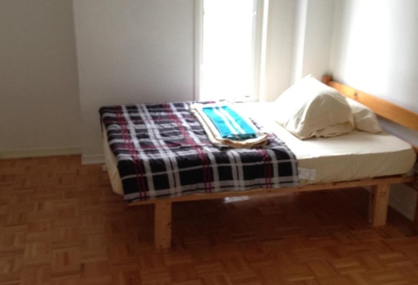 فندق Toronto North Travellers Home