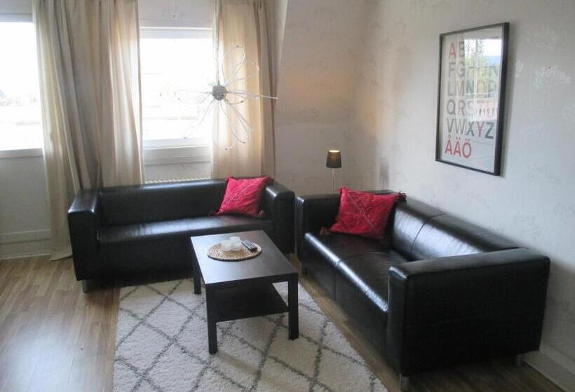 ホテル Vilan I Orbaden