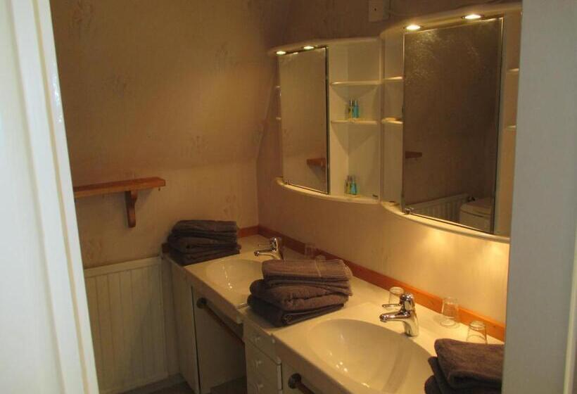 ホテル Vilan I Orbaden