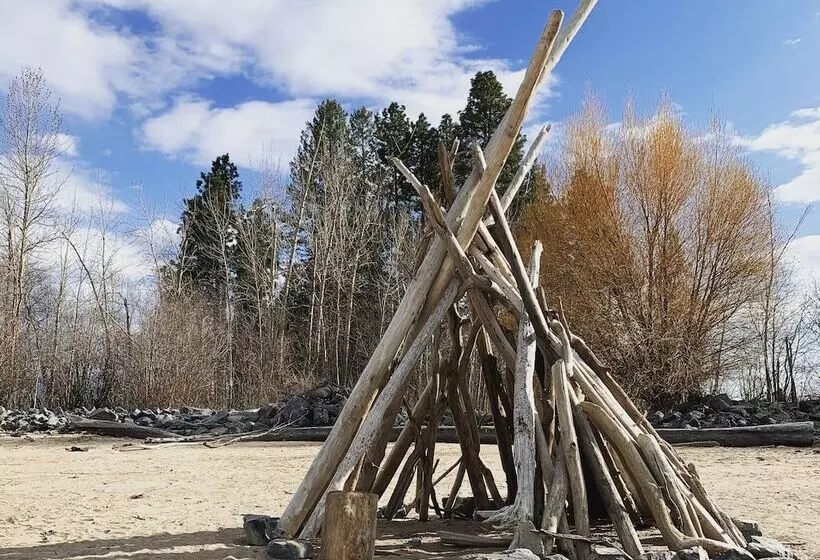 Timbers Motel