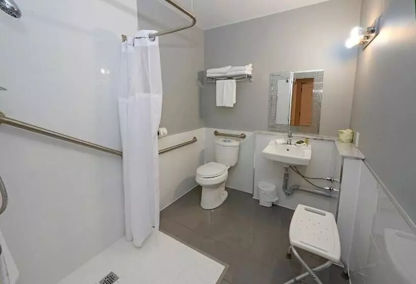 Wasaga Riverdocks Hotel Suites