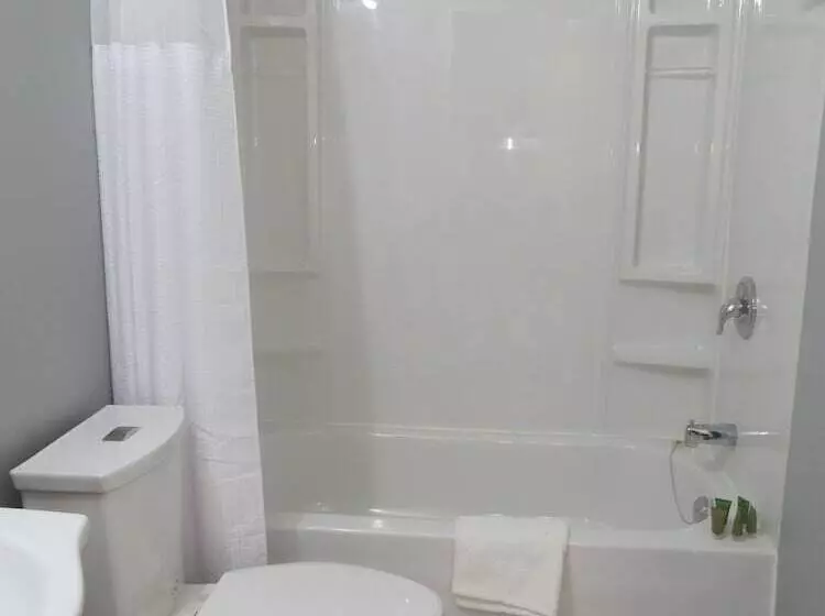 Wasaga Riverdocks Hotel Suites