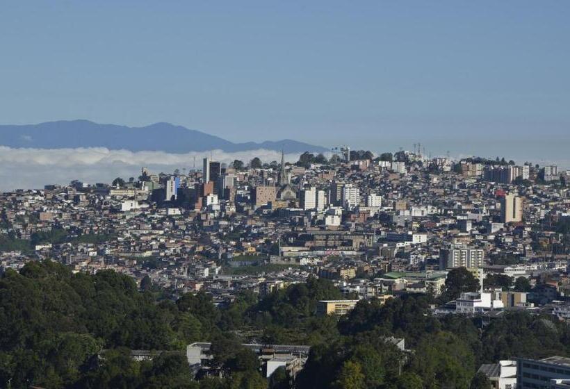 Общежитие Golden Frog Manizales