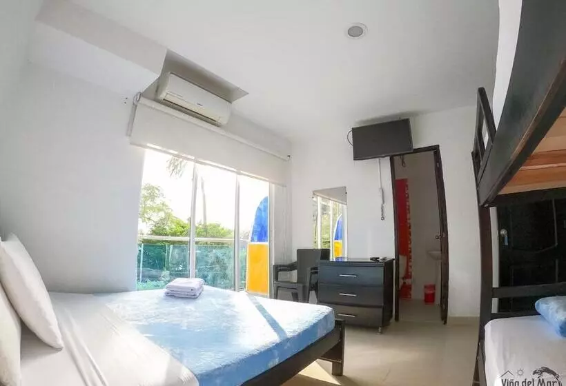 ユースホステル Hostal Viña Del Mar