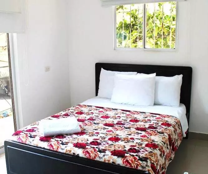 ユースホステル Hostal Viña Del Mar