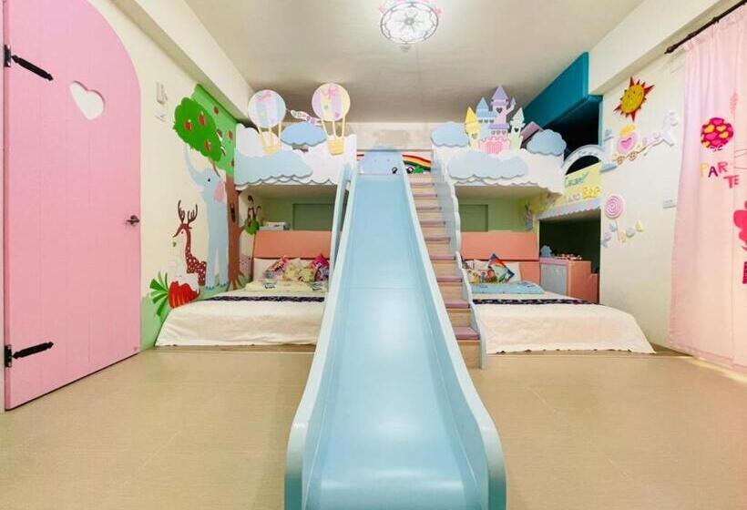 تختخواب و صبحانه 芹菜芋頭親子民宿