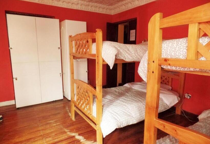 Hostel Revolution Quito