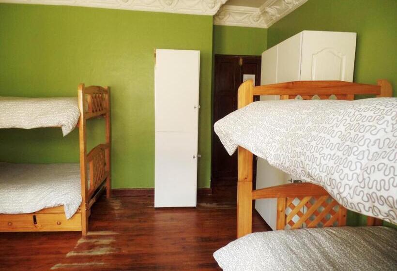 Hostel Revolution Quito