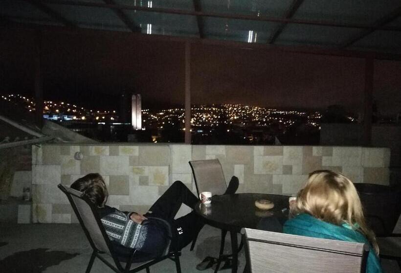 Hostel Revolution Quito
