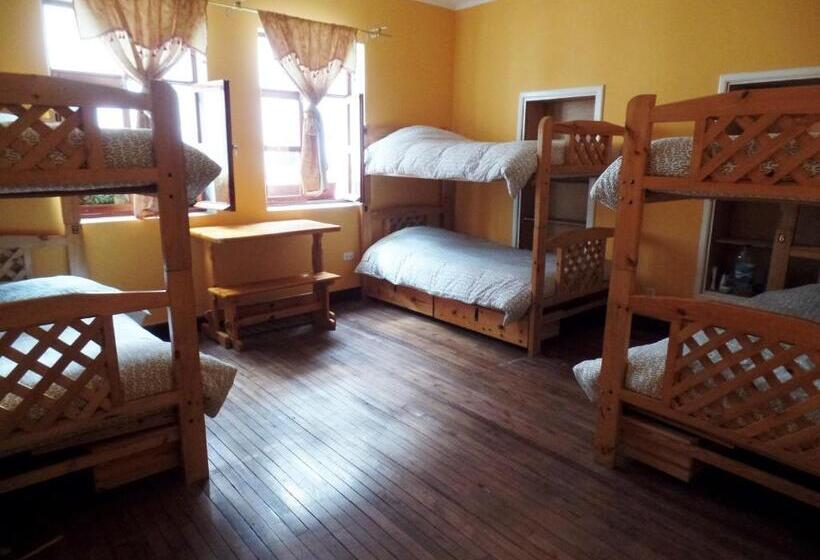 Hostel Revolution Quito