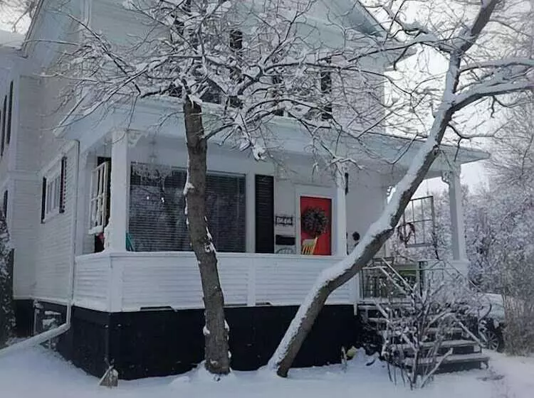 ホテル Charles Street Holiday Home