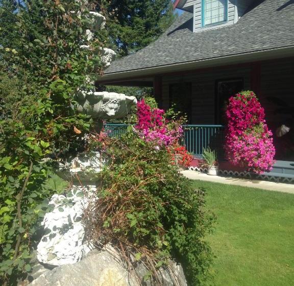 Hotel Eagle S Nest B&b