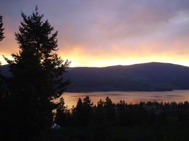 Hotel Eagle S Nest B&b