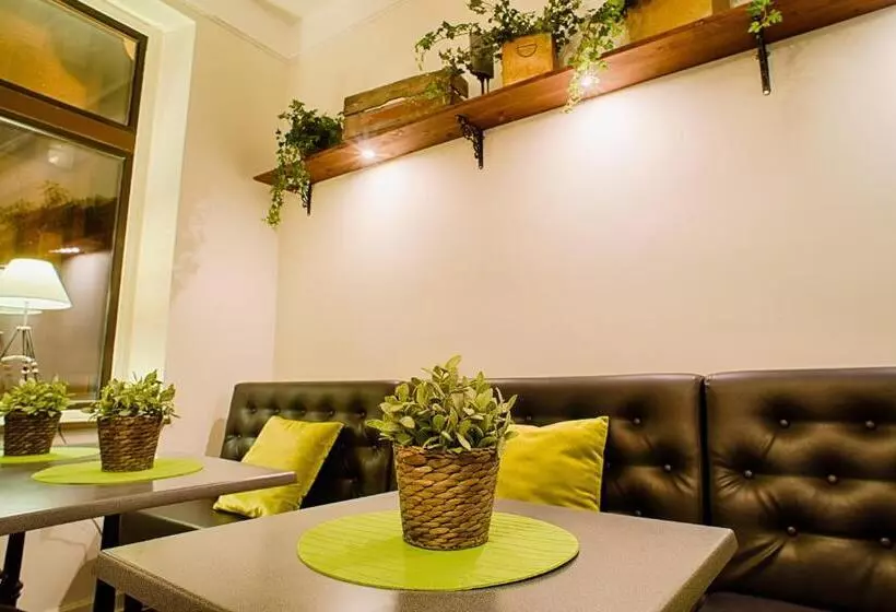 Hotel H5